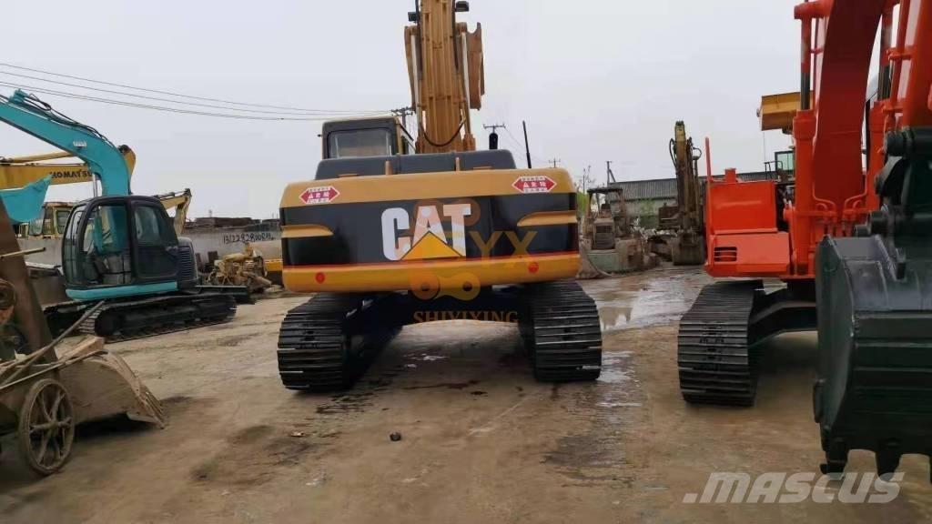 CAT 320 B Roomikekskavaatorid