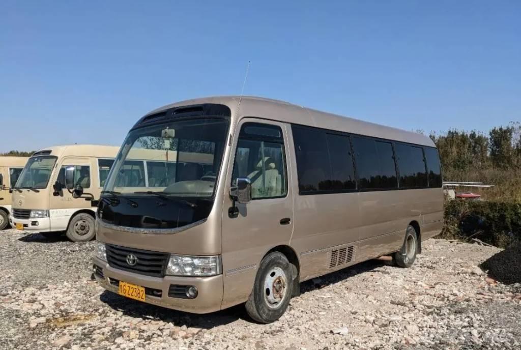 Toyota Coaster Bus Väikebussid