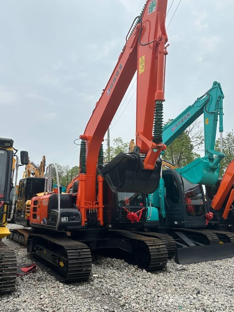 Hitachi ZX 120 Roomikekskavaatorid