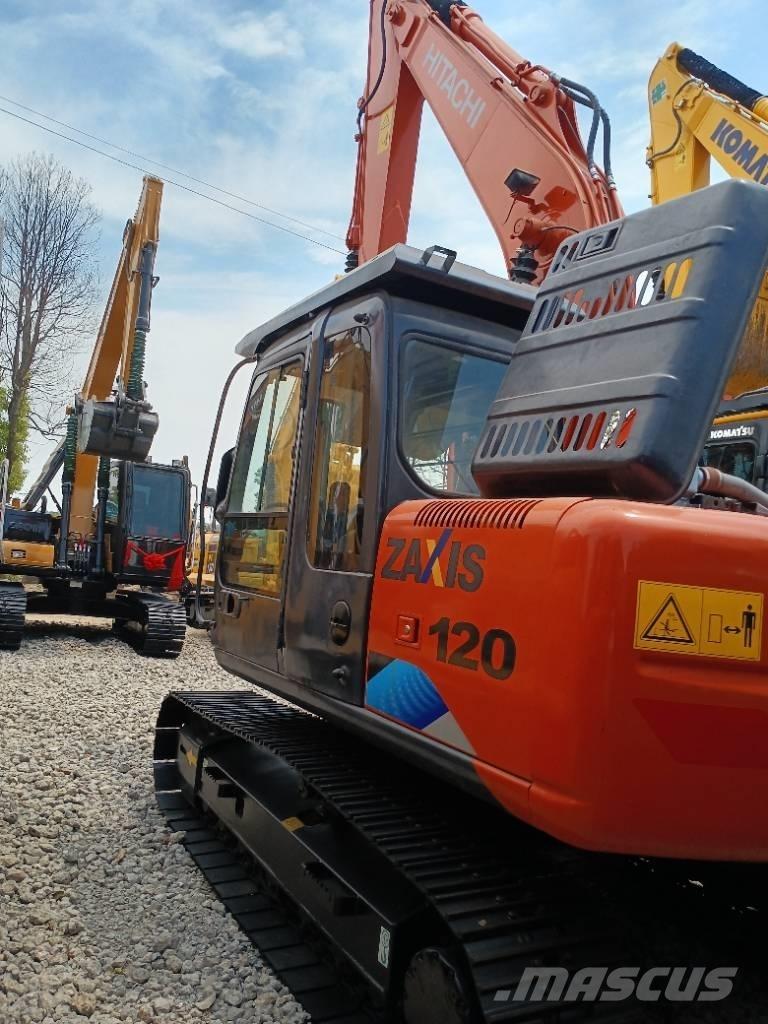 Hitachi ZX 120 Roomikekskavaatorid