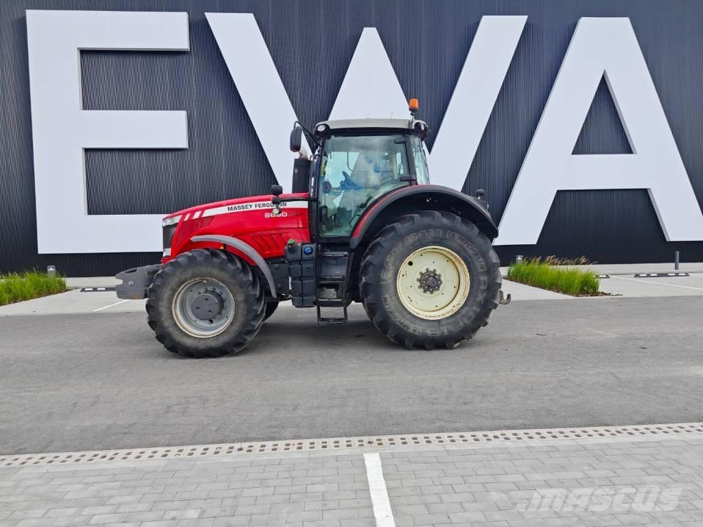 Massey Ferguson 8690 Traktorid