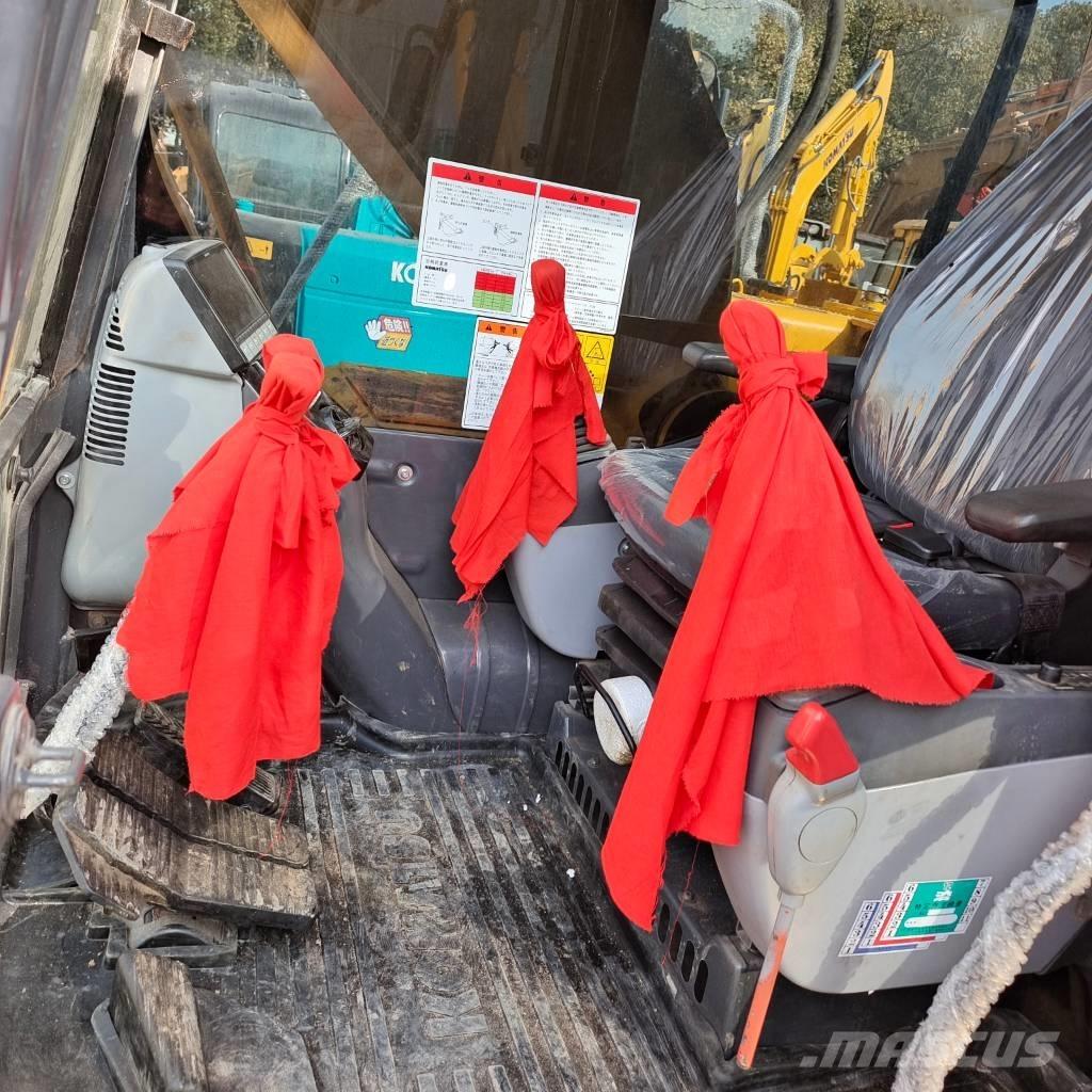 Komatsu PC 200-8N1 Roomikekskavaatorid