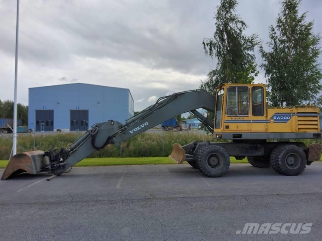 Volvo EW 200 Ratasekskavaatorid