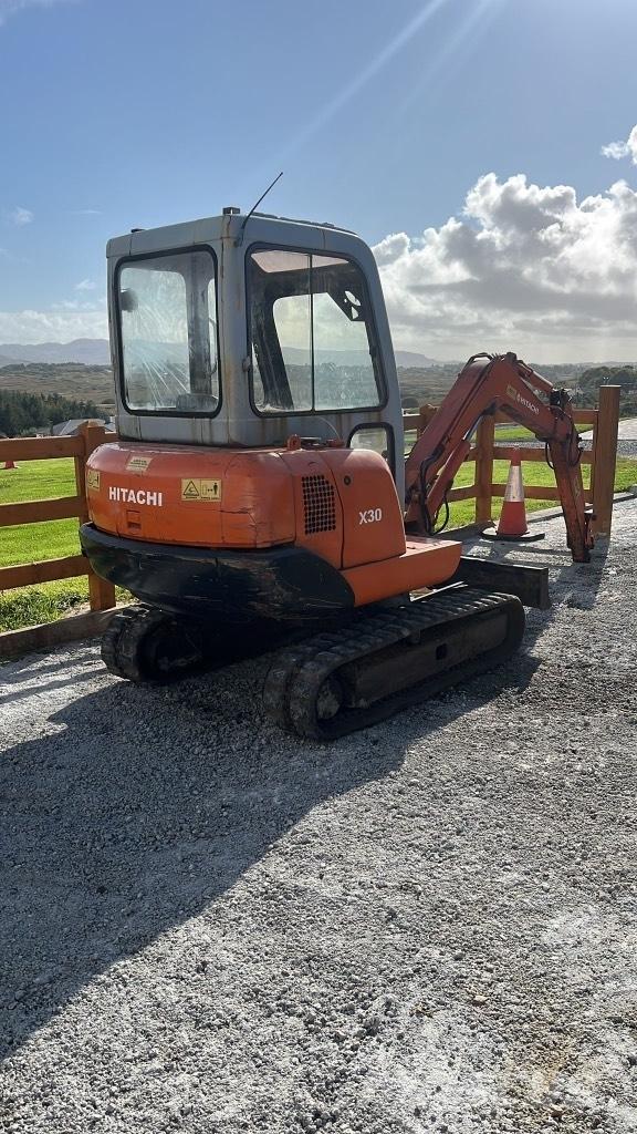 Hitachi Ex30-1 Miniekskavaatorid < 7 t