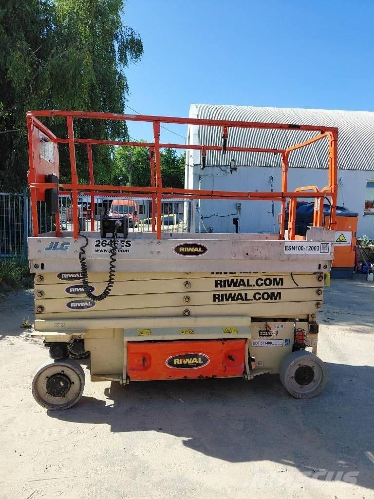 JLG 2646ES Käärtõstukid
