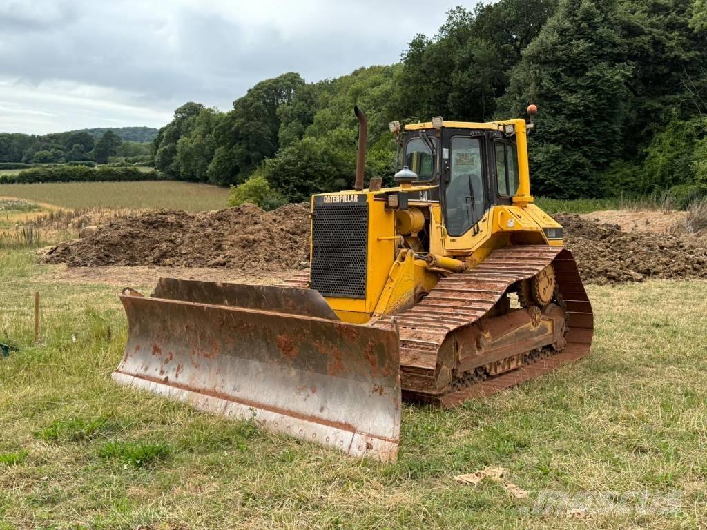CAT D 6 M LGP Buldooserid