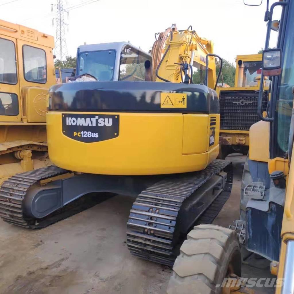 Komatsu PC 128 US Väikeekskavaatorid 7t-12t