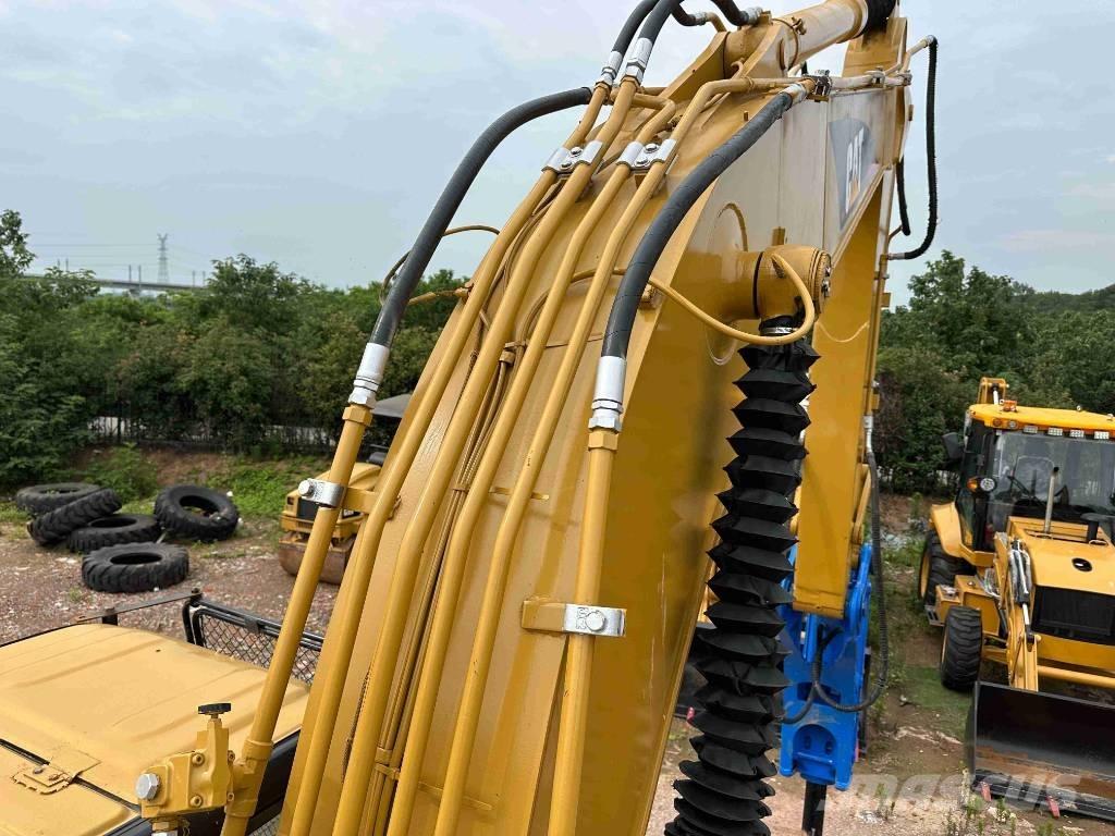 CAT 320 C L Roomikekskavaatorid