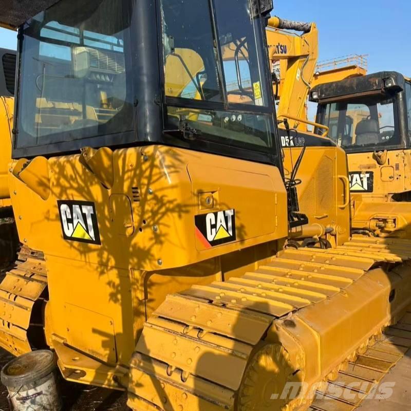 CAT D 5 K Buldooserid