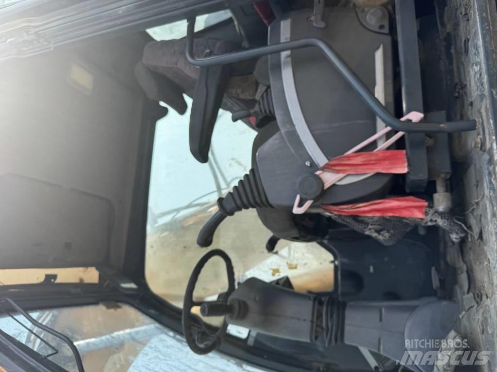 Hyundai R 150 W-9 Ratasekskavaatorid