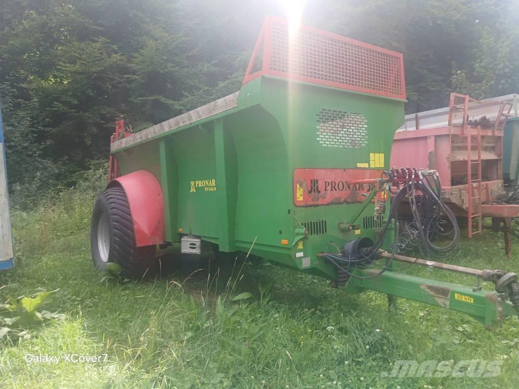 Pronar NV161/4 Sõnnikulaoturid