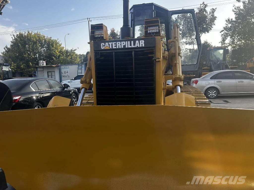 CAT D7G Buldooserid