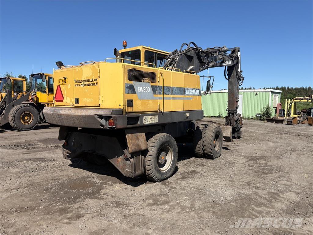 Åkerman EW200 Ratasekskavaatorid