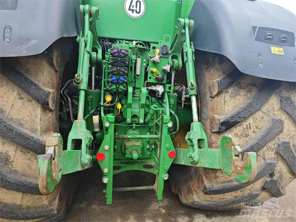 John Deere 8400R Traktorid