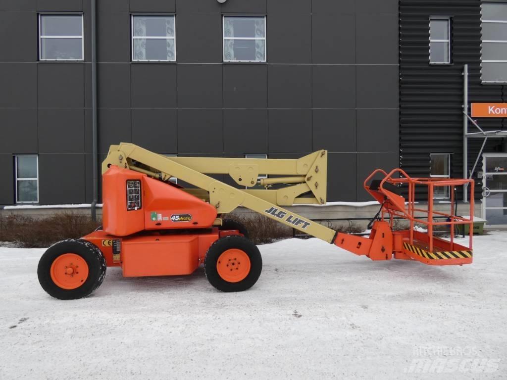 JLG E 45E  Bomlift Iseliikuvad poomtõstukid