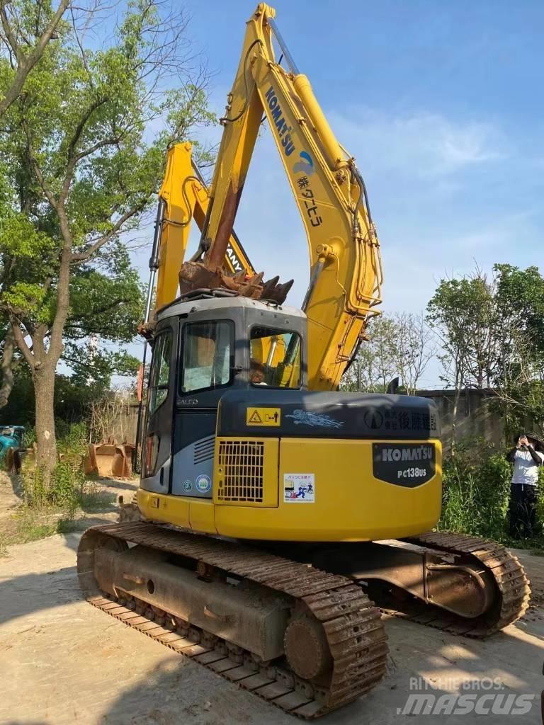 Komatsu PC 138 US-8 Roomikekskavaatorid