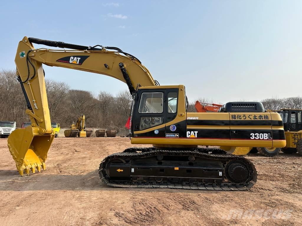 CAT 330 B Roomikekskavaatorid