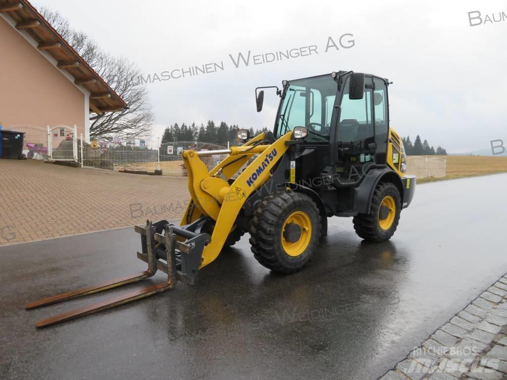 Komatsu WA 70M Rataslaadurid