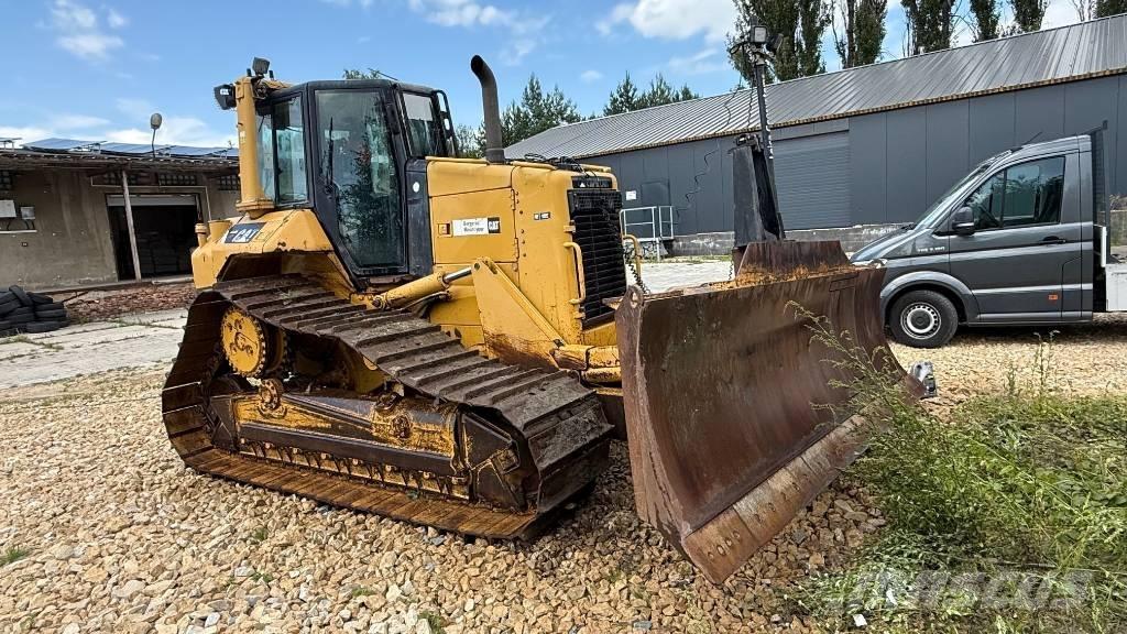 CAT D 6 N LGP Buldooserid