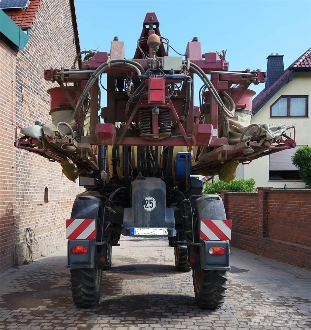 Hardi Alpha 2500i Iseliikuvad pritsid