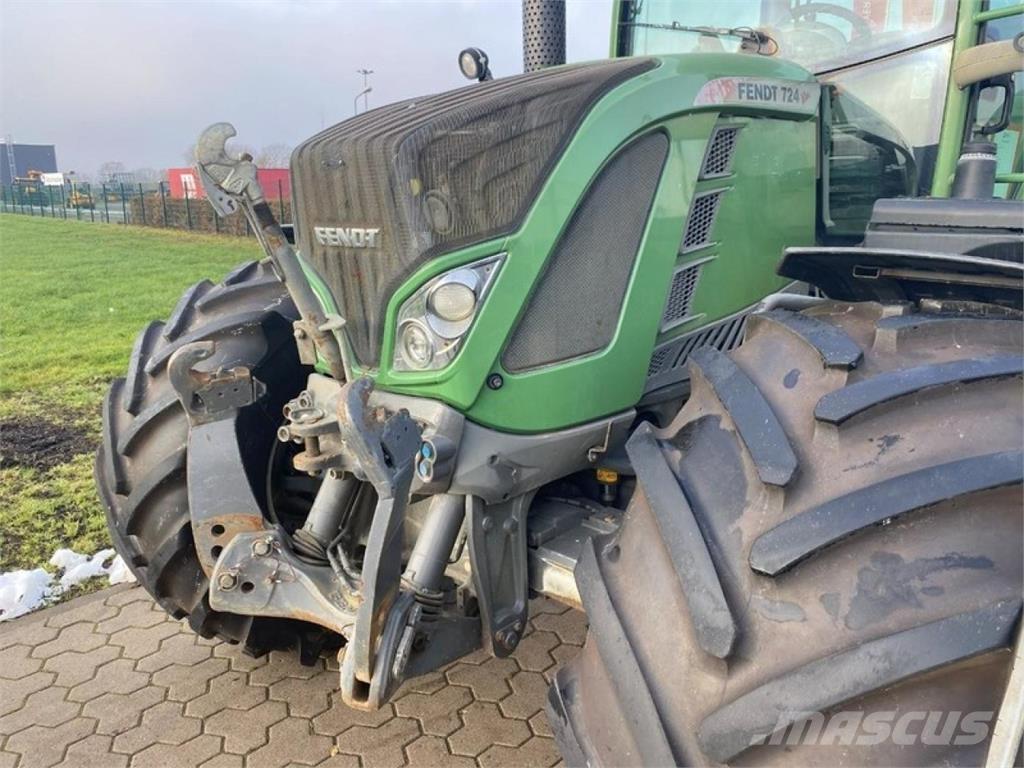 Fendt 724 PROFI Traktorid