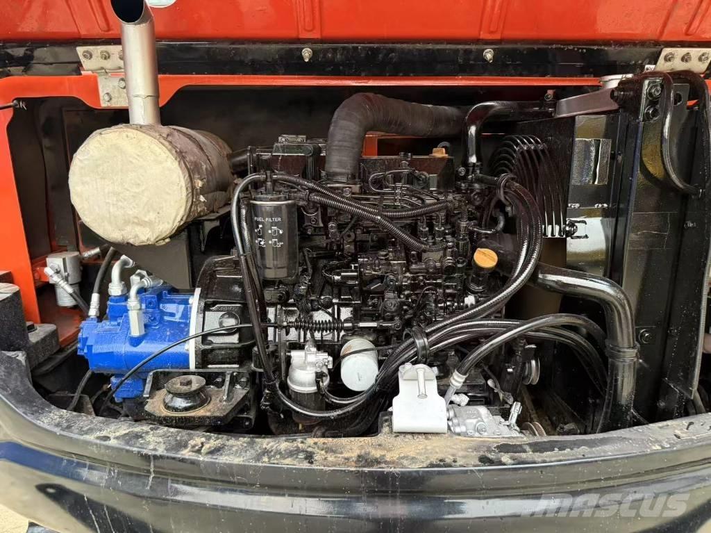 Doosan DX 75 Roomikekskavaatorid