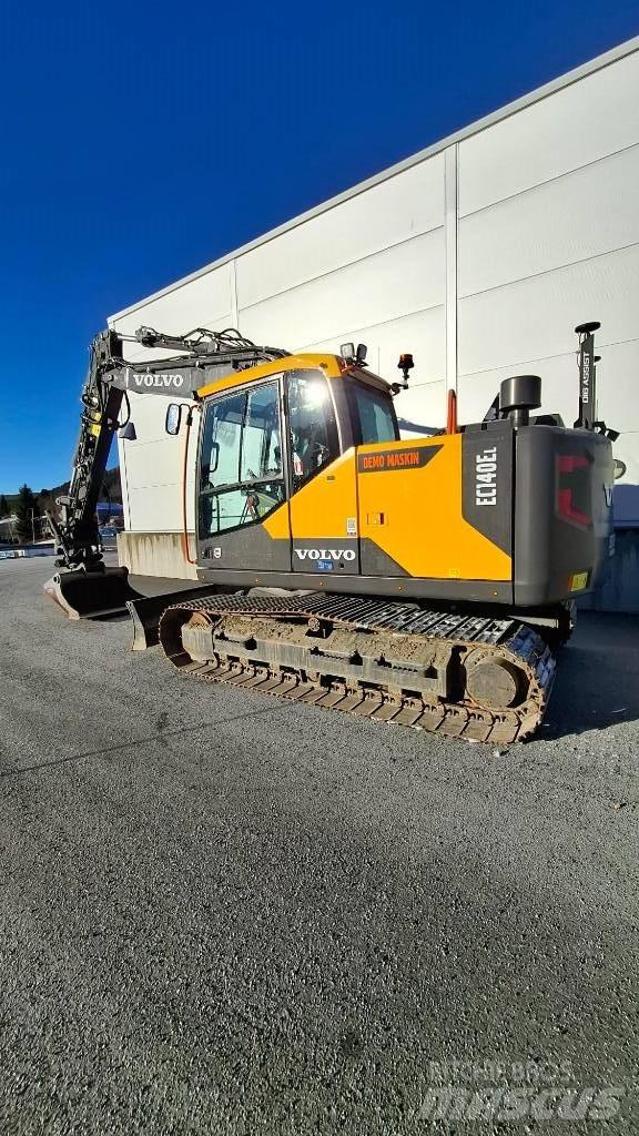 Volvo EC140EL Roomikekskavaatorid