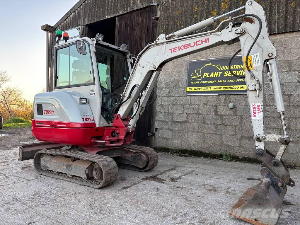 Takeuchi TB 230 Miniekskavaatorid < 7 t