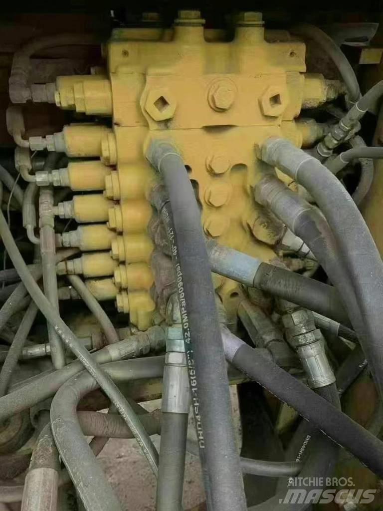 Komatsu PC 120-6 Väikeekskavaatorid 7t-12t