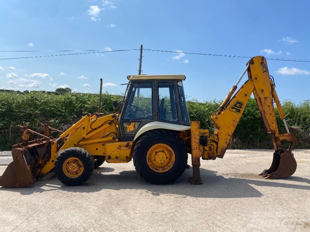 JCB 3 CX Ekskavaatorlaadurid