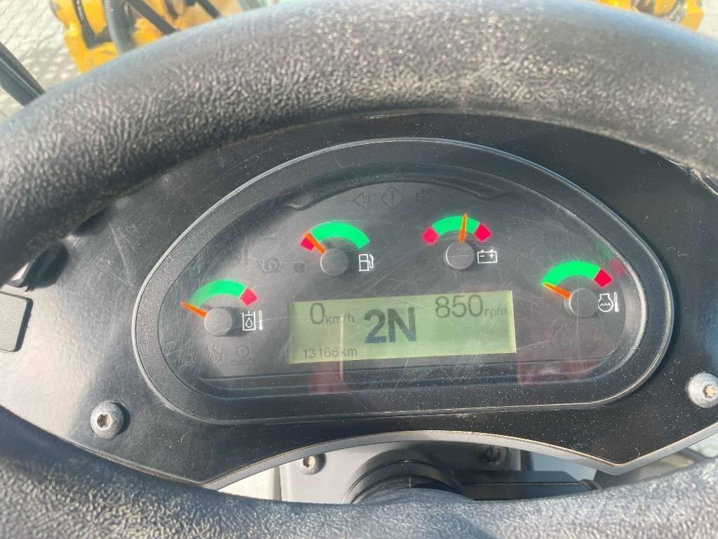 CAT 906M Rataslaadurid