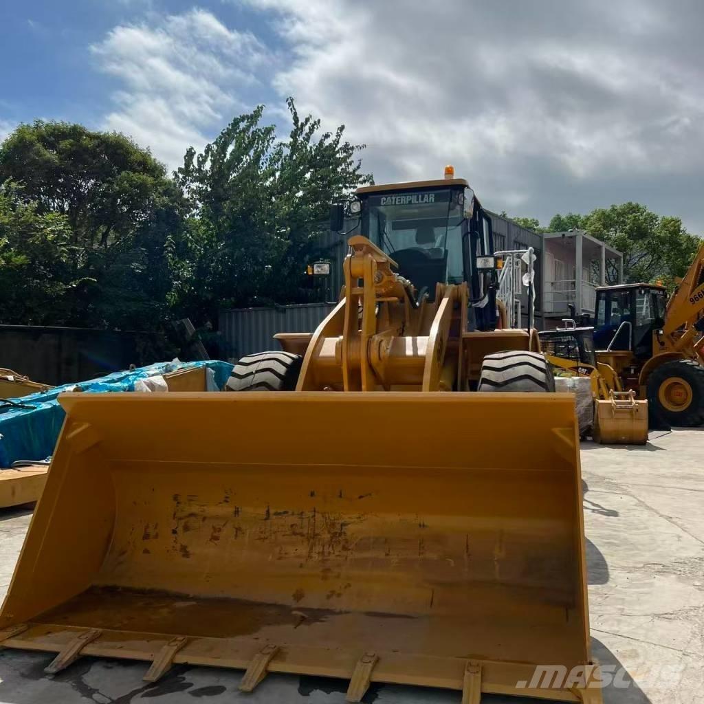 CAT 966H Rataslaadurid