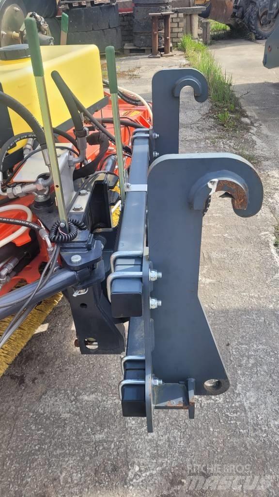 Adler K 750 Muu