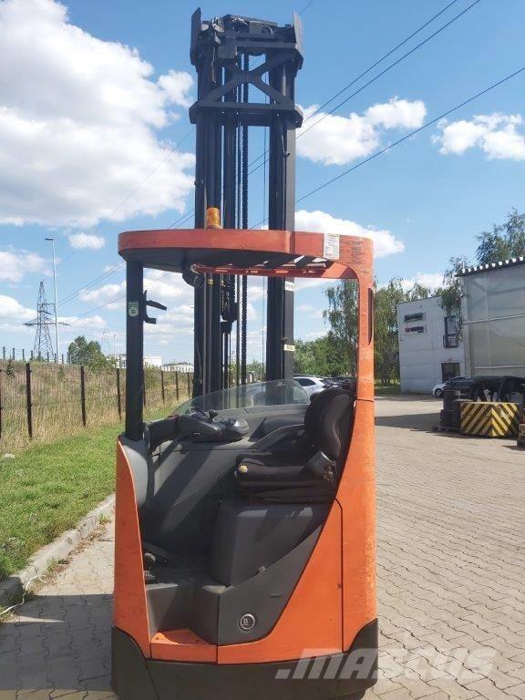 BT RR E 160 Lükandmastiga tõstukid