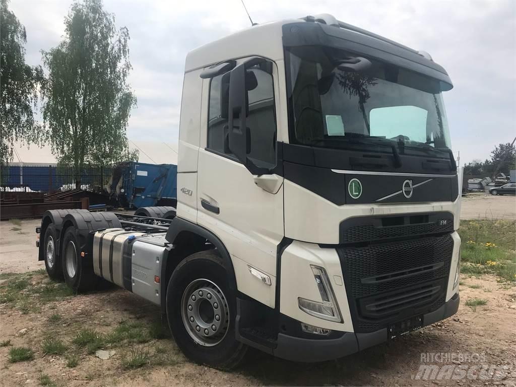 Volvo FM 420 6X2 Raamautod