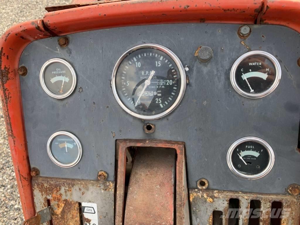 Massey Ferguson 1100 Traktorid