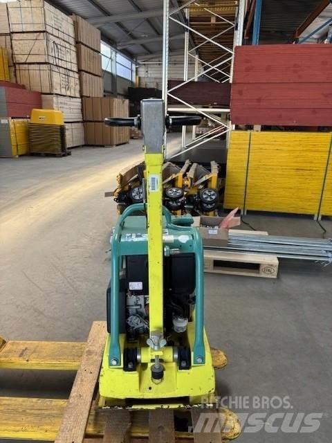 Ammann APR 3020 Vibraatorid