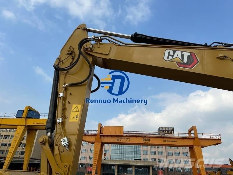 CAT 323GC Roomikekskavaatorid