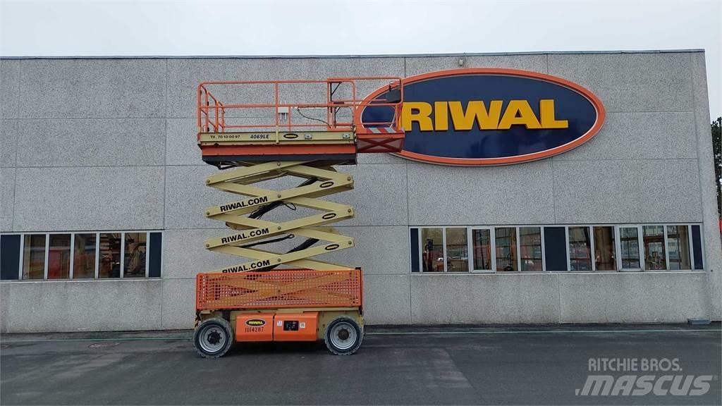 JLG 4069LE Käärtõstukid