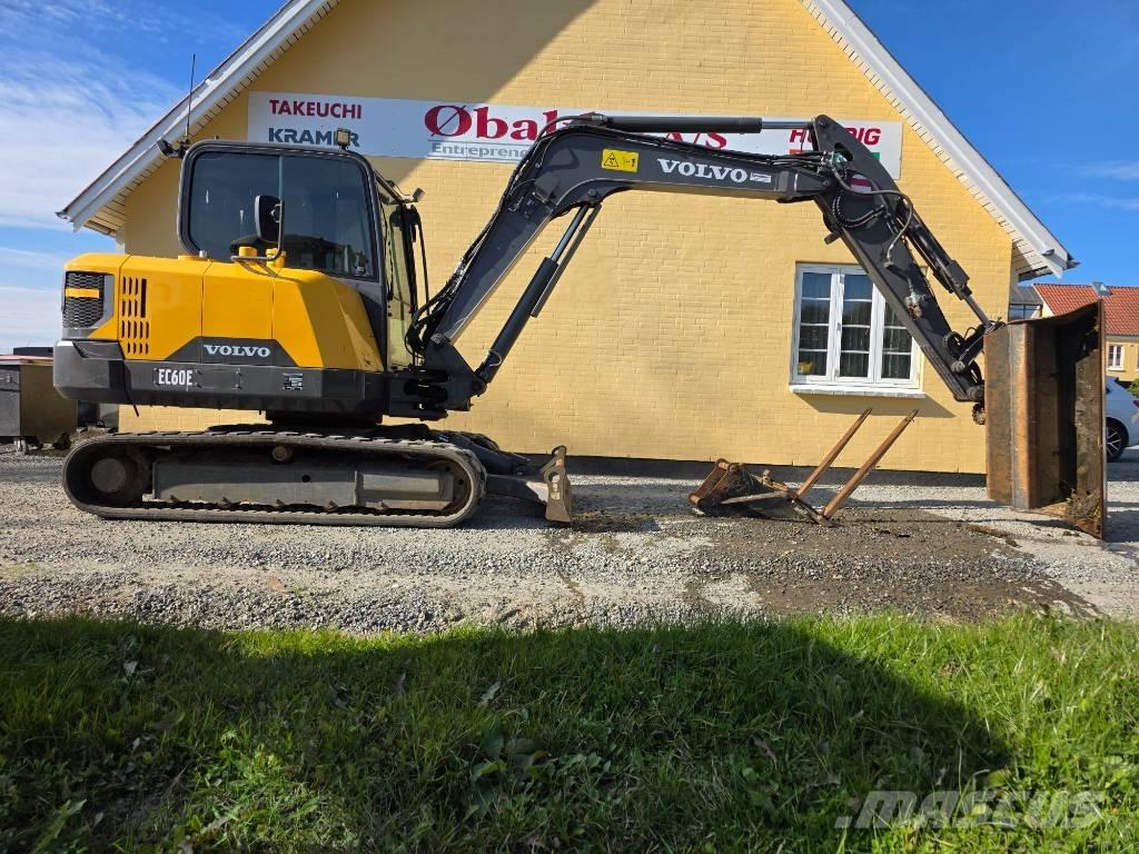Volvo EC60E Väikeekskavaatorid 7t-12t