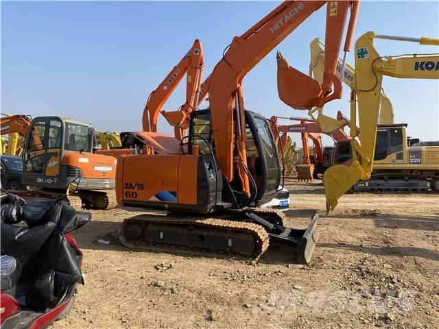 Hitachi ZX60 Roomikekskavaatorid