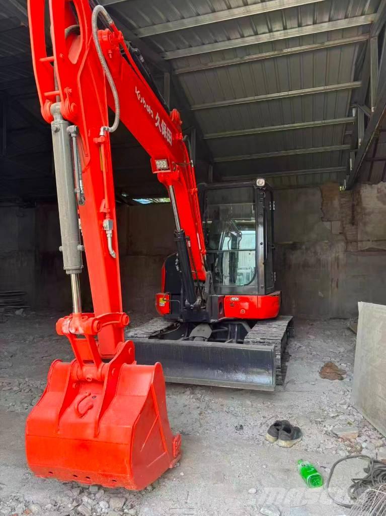 Kubota KX 165 Roomikekskavaatorid