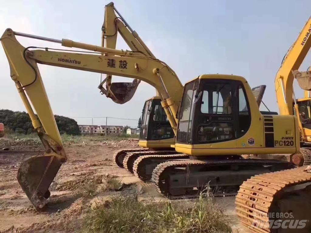 Komatsu pc120 Roomikekskavaatorid