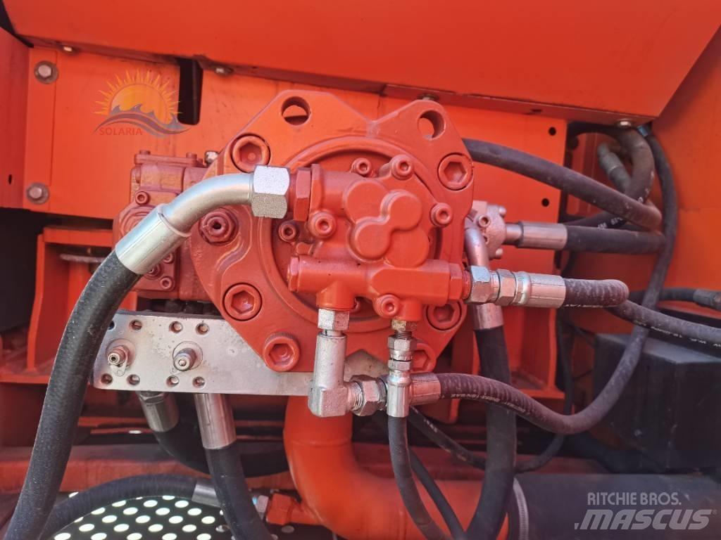 Doosan DH 300 LC-7 Roomikekskavaatorid