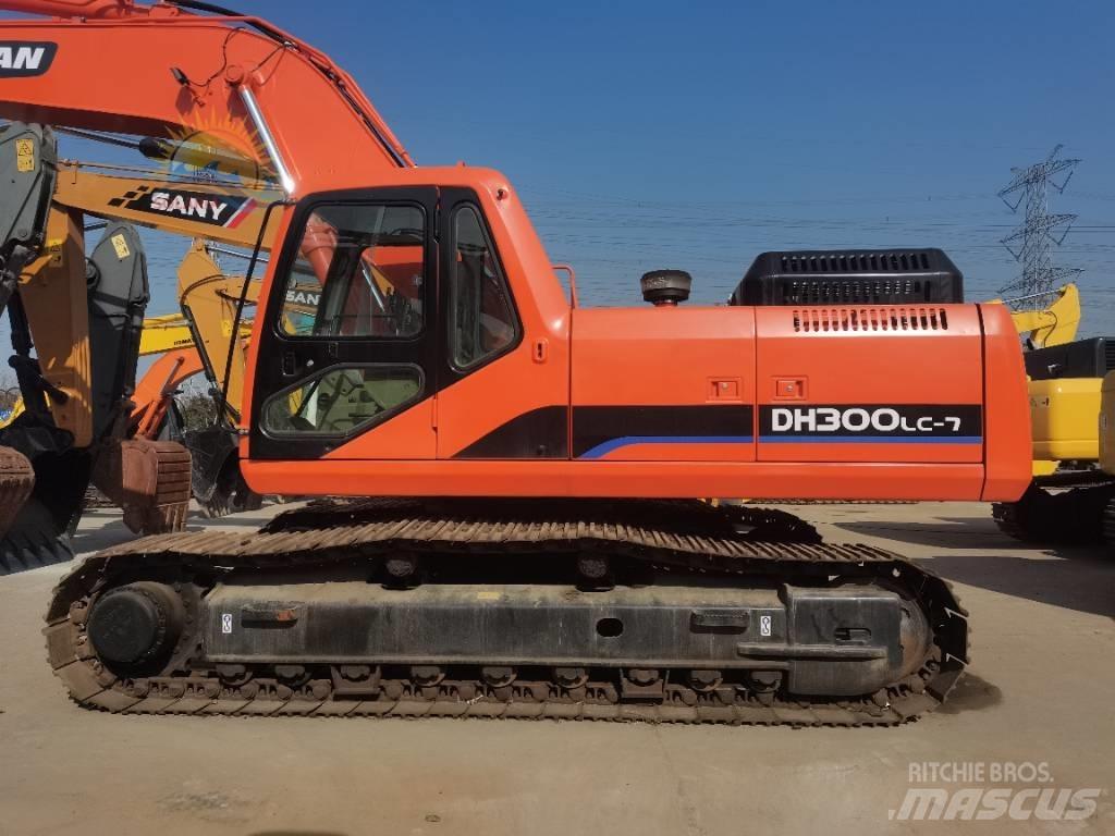Doosan DH 300 LC-7 Roomikekskavaatorid