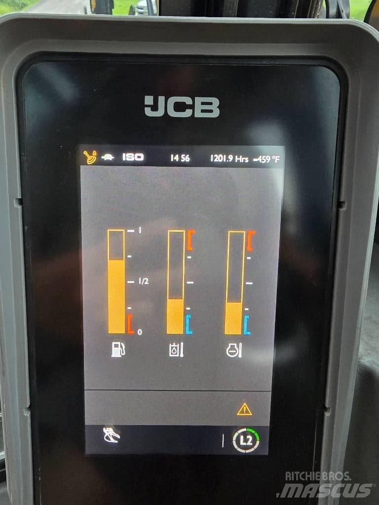 JCB 86 C-2 Roomikekskavaatorid