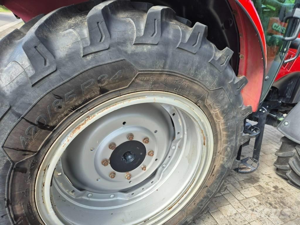 Case IH Farmall 85 C Traktorid
