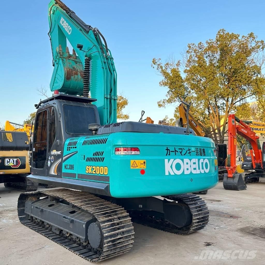 Kobelco SK 200 Roomikekskavaatorid