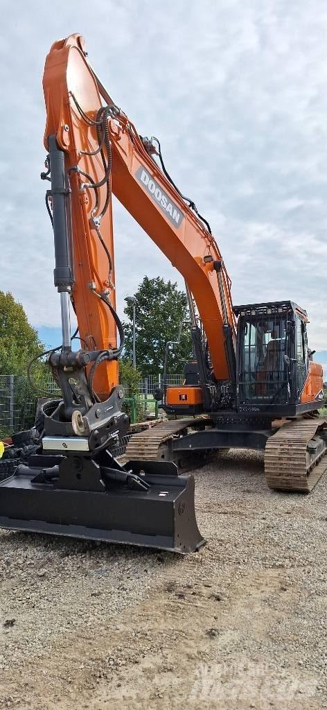 Doosan DX 210 LC-7 Roomikekskavaatorid