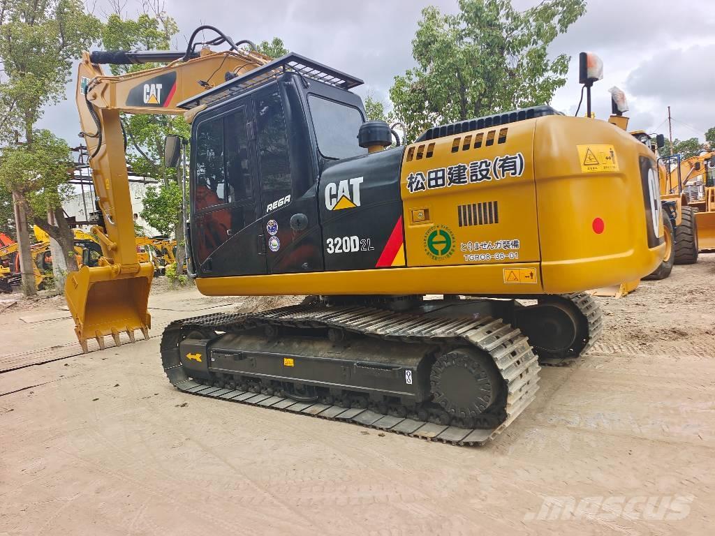 CAT 320D2GC Roomikekskavaatorid